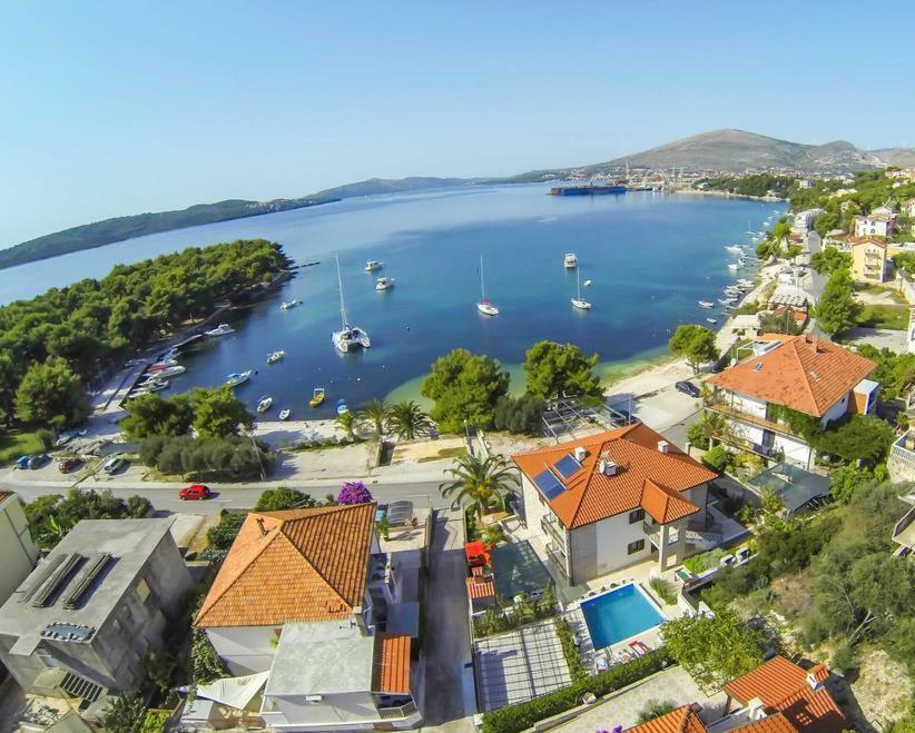 Apartments Gracia & Toni Trogir Exterior photo
