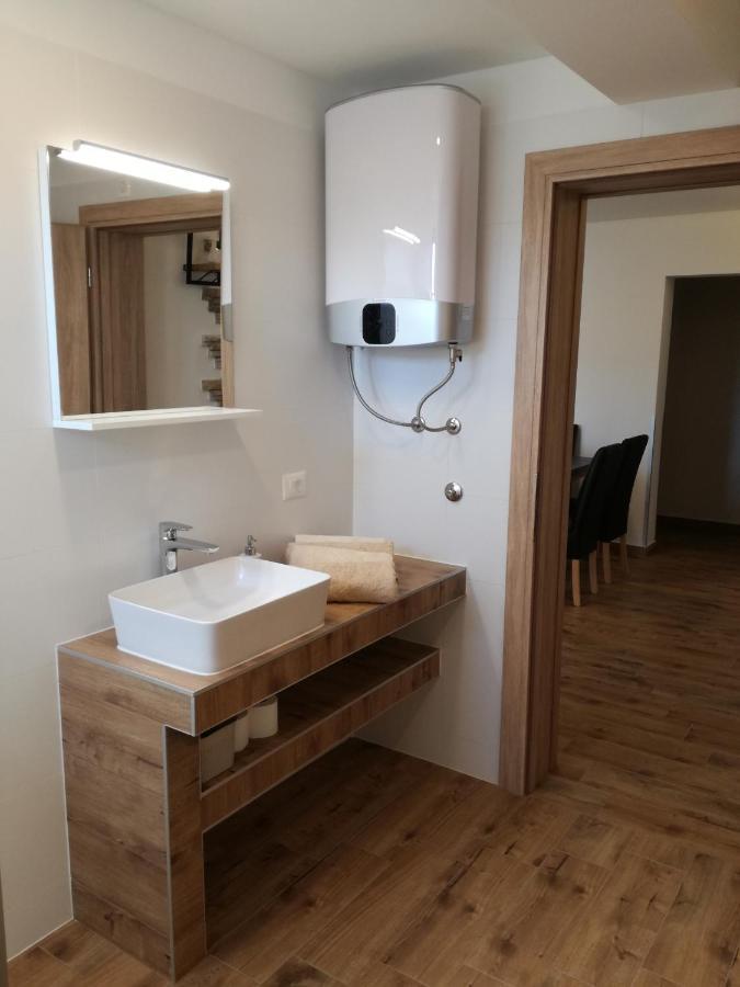 Apartments Gracia & Toni Trogir Exterior photo